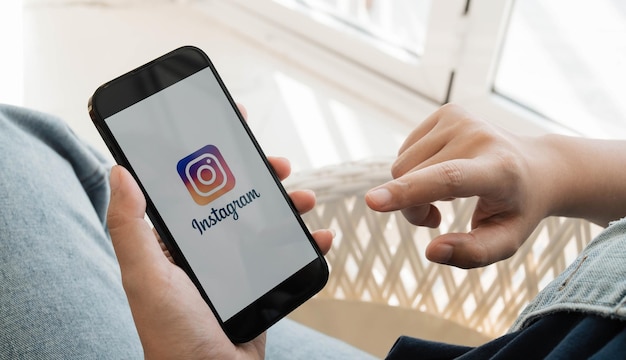 instagram